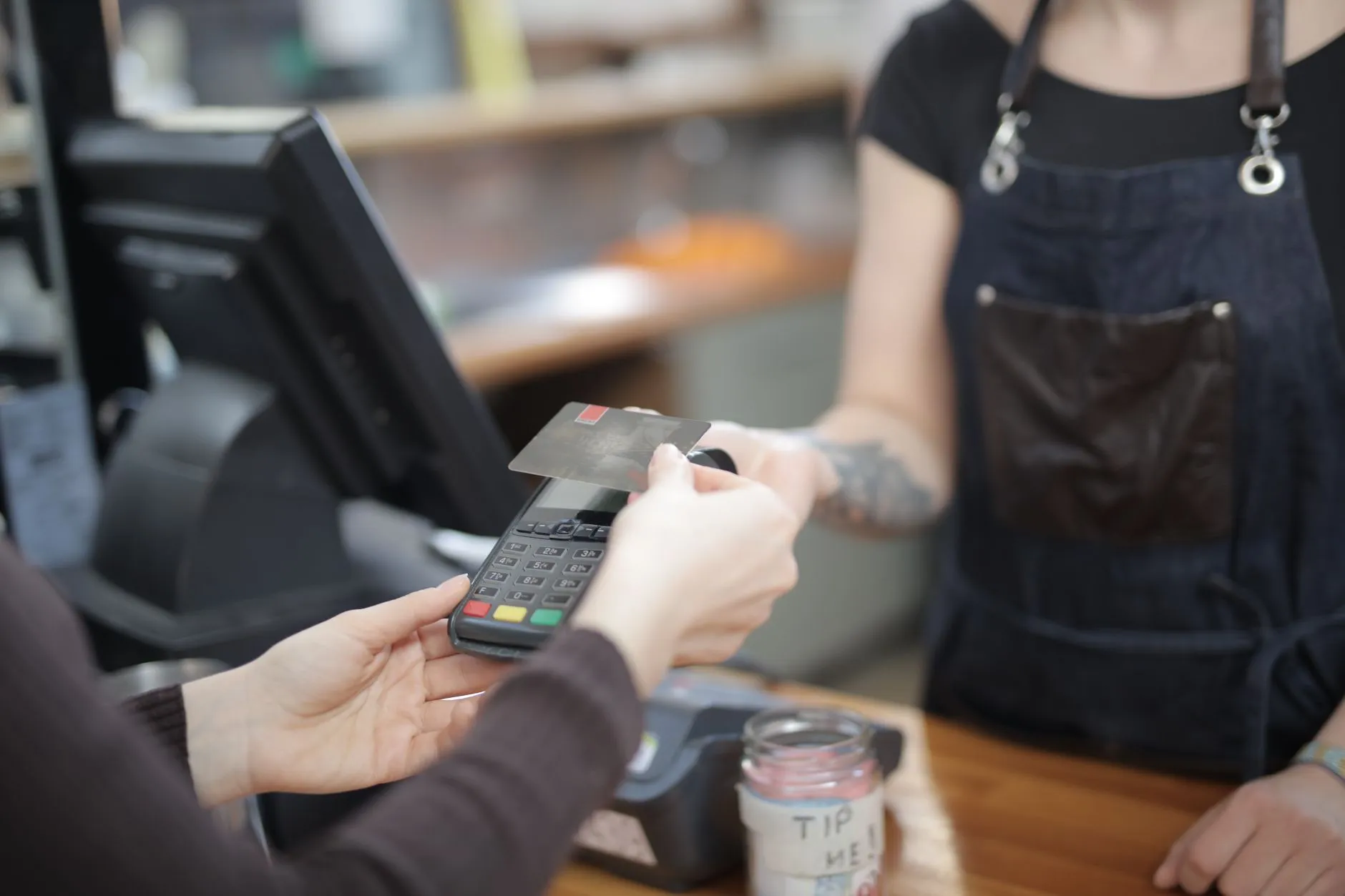 智林贸易家居用品系列质量对比:材质与耐用性分析